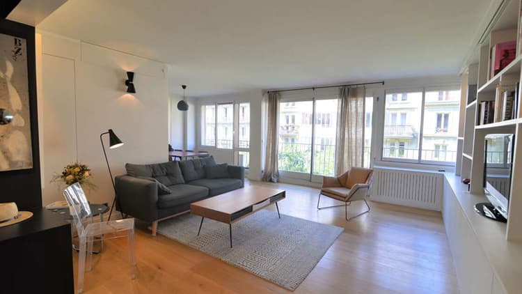 Photo de la location a temps partiel de : Location alternée d’un appartement à partir du mois d'août - 84m²- 1 chambre et 1 bureau avec lit d'appoint - Paris 10ème à Paris