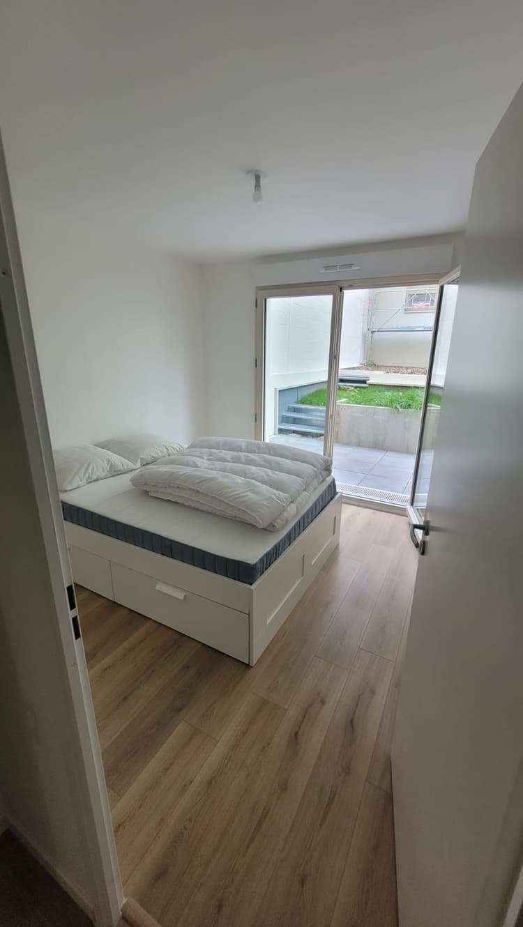 Photo de la location a temps partiel de : Chambre 13m2 dans appartement neuf Aubervilliers centre. à Aubervilliers