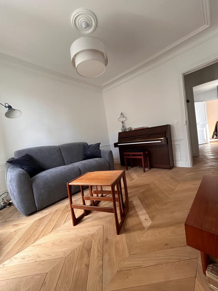 Photo de la location a temps partiel de : Agreable 50m2 chambre au calme, balcon vue Tour Eiffel à Paris